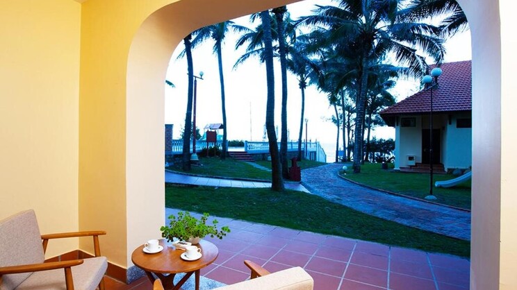 Golden Coast Resort and Spa